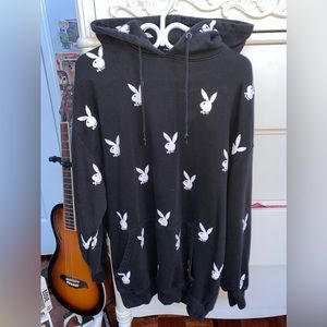 Pretty Little Thing x Misguided Oversized Playboy Hoodie